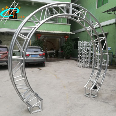 Tejado de aluminio de plata del braguero del arco curvado encendiendo uso de la exposición del braguero